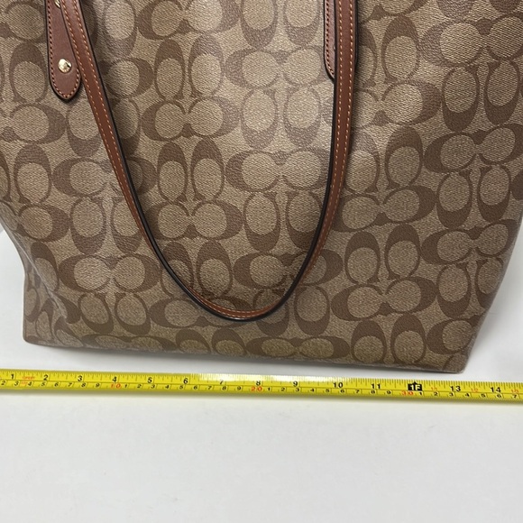 Coach Keith Haring Signature Canvas W/ Patches Tote Bag F48728 - Picture 3 of 10